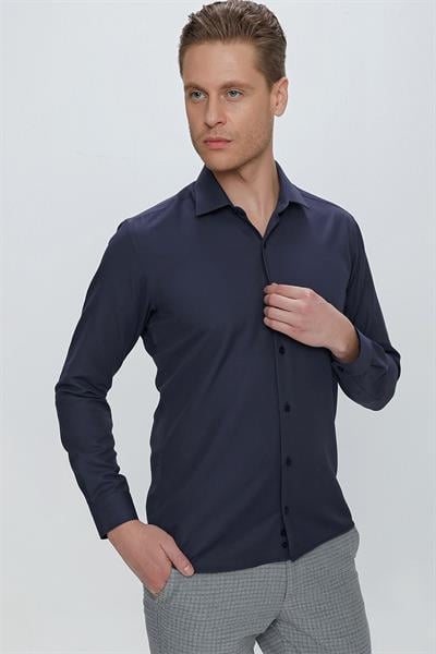 GK 673 Slim Fit Lacivert Klasik Gömlek