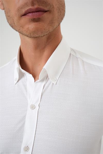 GK 726 Slim Fit Beyaz Klasik Gömlek