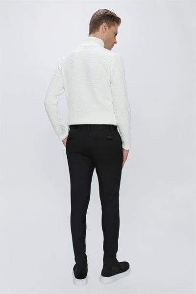P 1100 Slim Fit Siyah Spor Pantolon