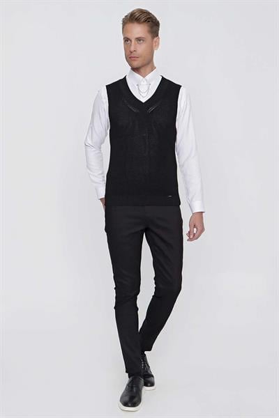 P 1101 Slim Fit Siyah Spor Pantolon