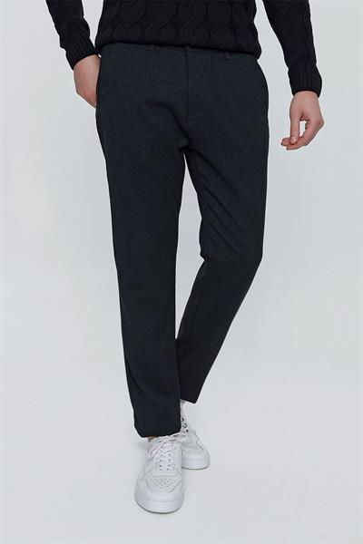 P 1106 PANTOLON