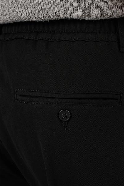 P 1131 Slim Fit Siyah Spor Pantolon