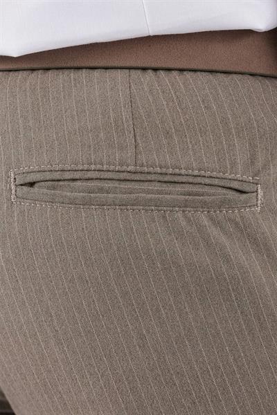 P 1136  PANTOLON