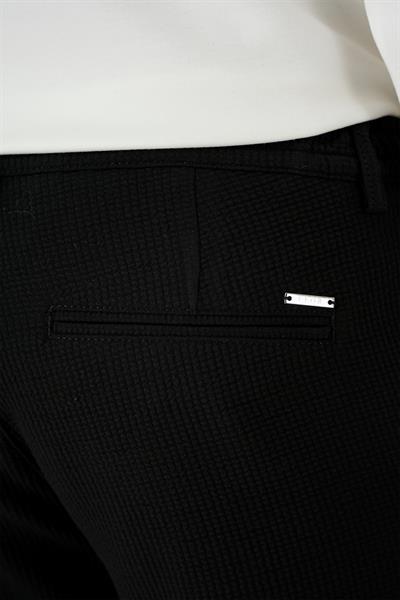 P 1166 Slim Fit Siyah Klasik Pantolon