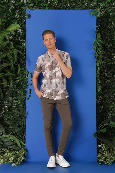 Slim Fit Düğmeli Yaka Kamuflaj Desenli Kısa Kol Pamuk Bej Gömlek G 1500