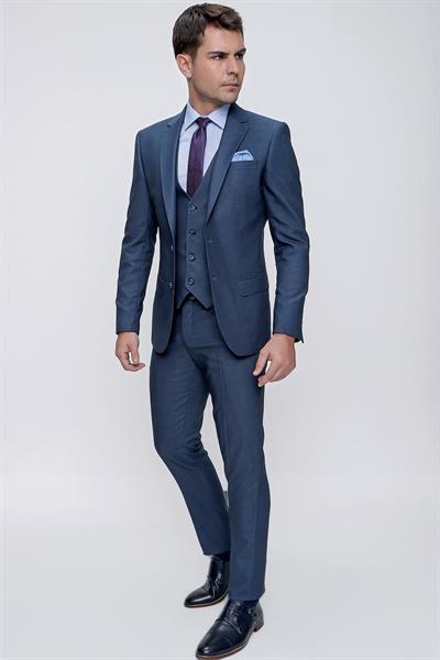 TK 826 Slim Fit Gece Mavisi Klasik Takım Elbise