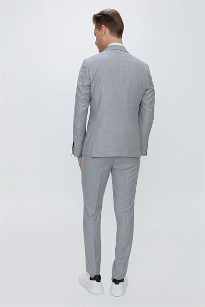 TK 870 Slim Fit Gri Klasik Takım Elbise