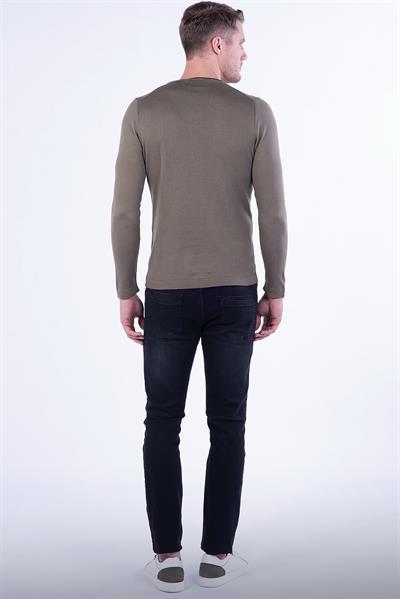 TR 791 Slim Fit Haki V Yaka Triko