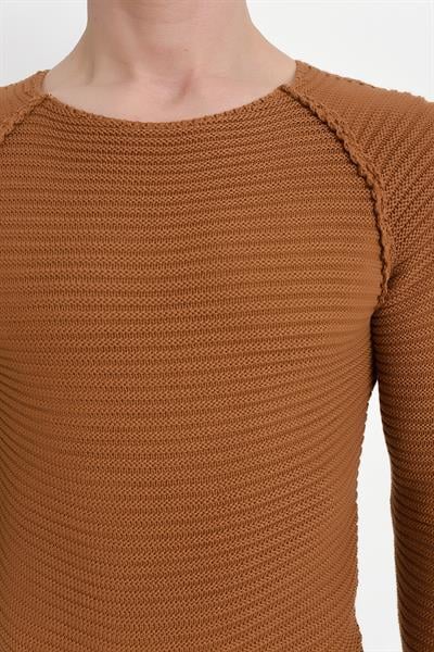 TR 807 Slim Fit Camel O Yaka Triko