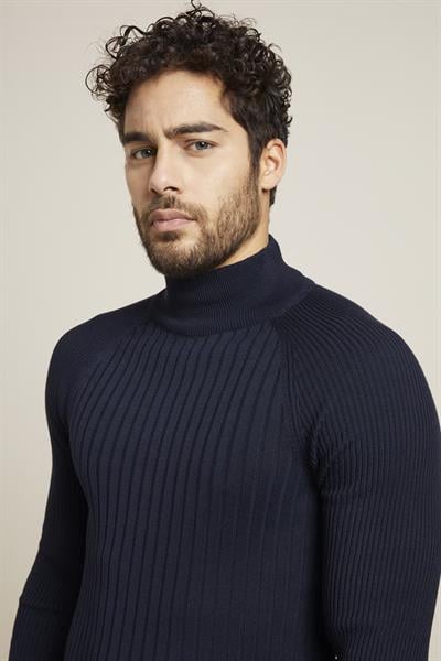 TR 833 Lacivert Balıkçı Triko