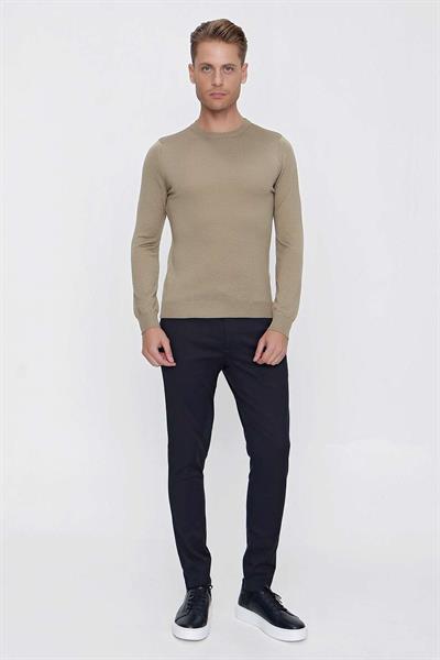 TR 840 Slim Fit Taş Klasik Triko