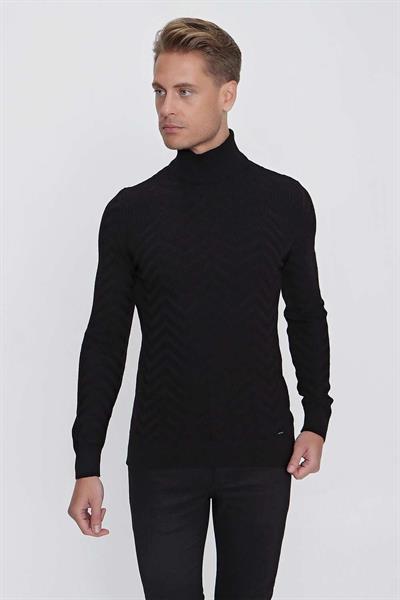 TR 841 Slim Fit Siyah Klasik Triko