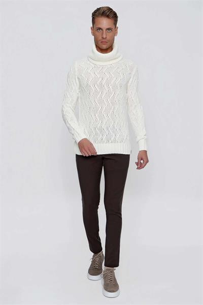 TR 844 Slim Fit Ekru Klasik Triko