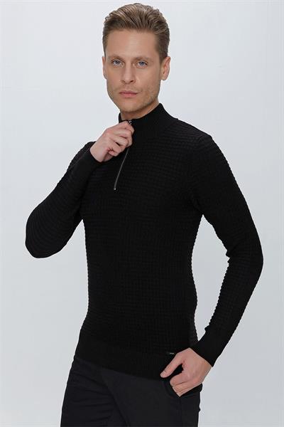 TR 845 Slim Fit Siyah Klasik Triko