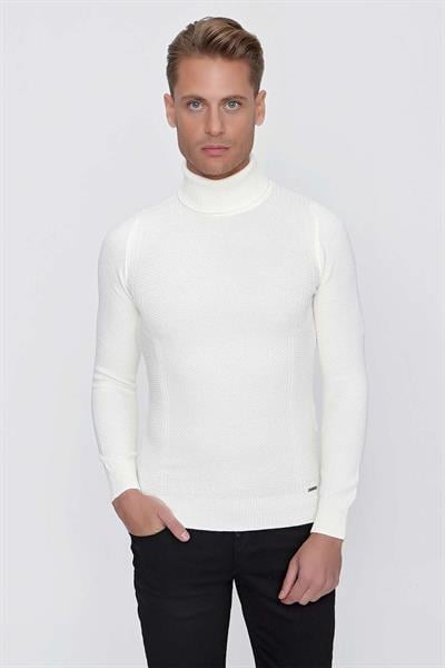 TR 847 Slim Fit Ekru Klasik Triko