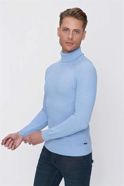 TR 847 Slim Fit Mavi Klasik Triko