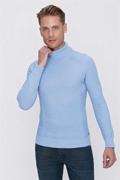 TR 847 Slim Fit Mavi Klasik Triko