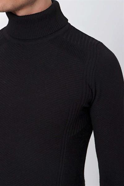 TR 847 Slim Fit Siyah Klasik Triko