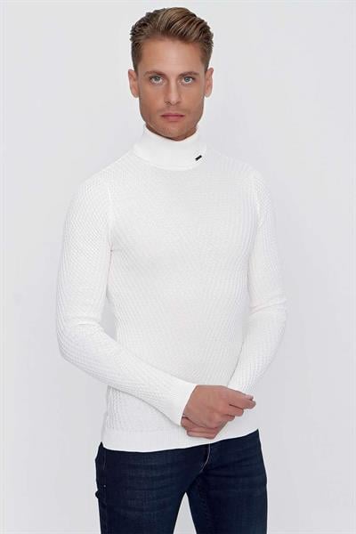 TR 848 Slim Fit Ekru Klasik Triko