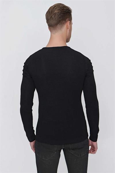 TR 849 Slim Fit Siyah Klasik Triko