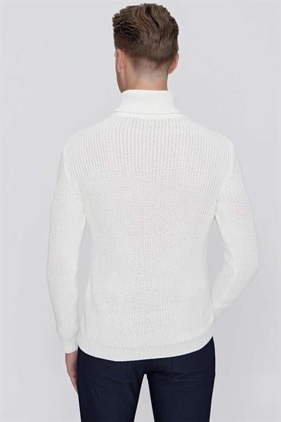 TR 850 Slim Fit Ekru Klasik Triko