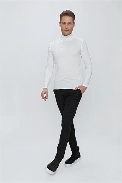 TR 851 Slim Fit Ekru Klasik Triko