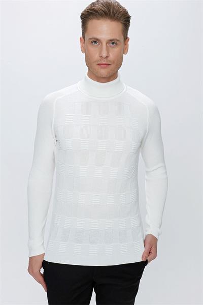 TR 852 Slim Fit Ekru Klasik Triko