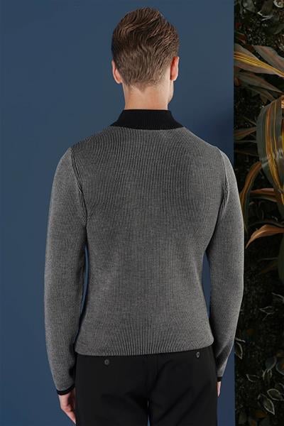 TR 859 Slim Fit Siyah Klasik Triko