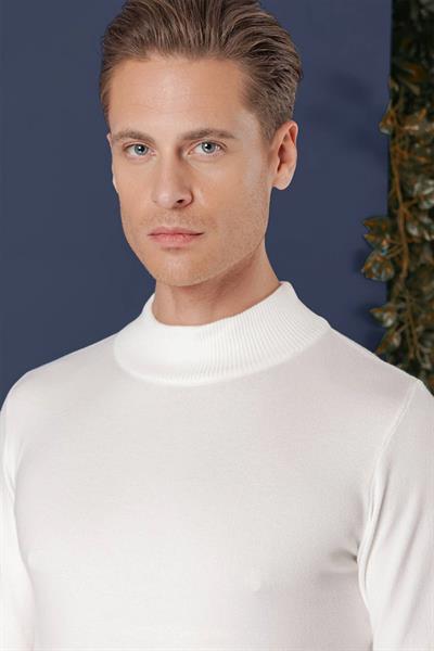 TR 863 Slim Fit Ekru Klasik Triko
