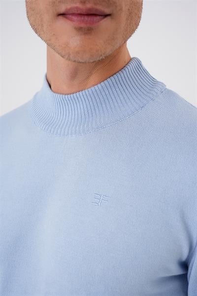 TR 876 Slim Fit Mavi Klasik Triko