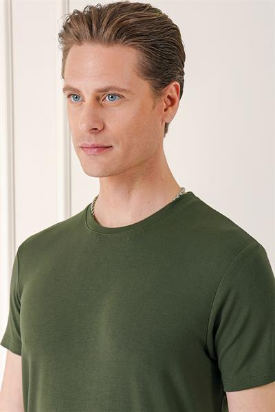 Ts 823 Slim Fit Bisiklet Yaka Düz Pamuklu Koyu Yeşil Tişört