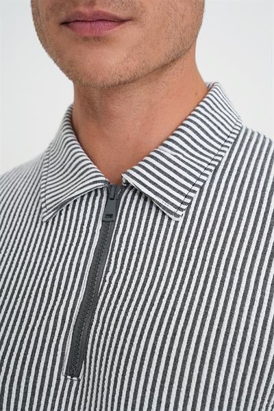 TS 906 T-SHIRT