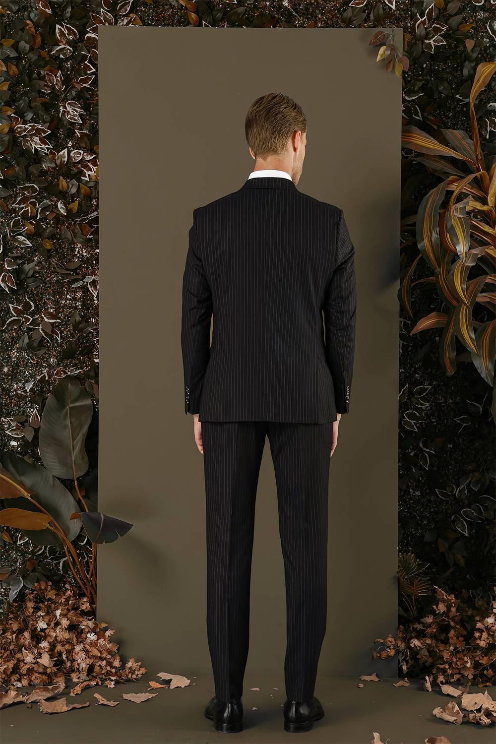 TK 879 Slim Fit Siyah Klasik Takım Elbise