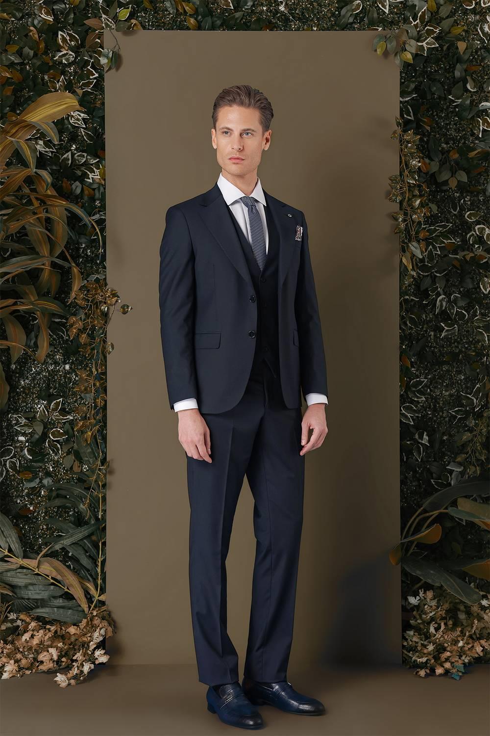 TK 881 Slim Fit Lacivert Klasik Takım Elbise