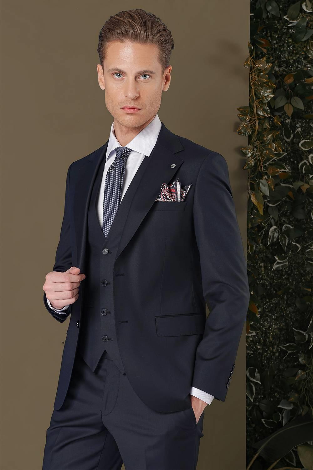 TK 881 Slim Fit Lacivert Klasik Takım Elbise
