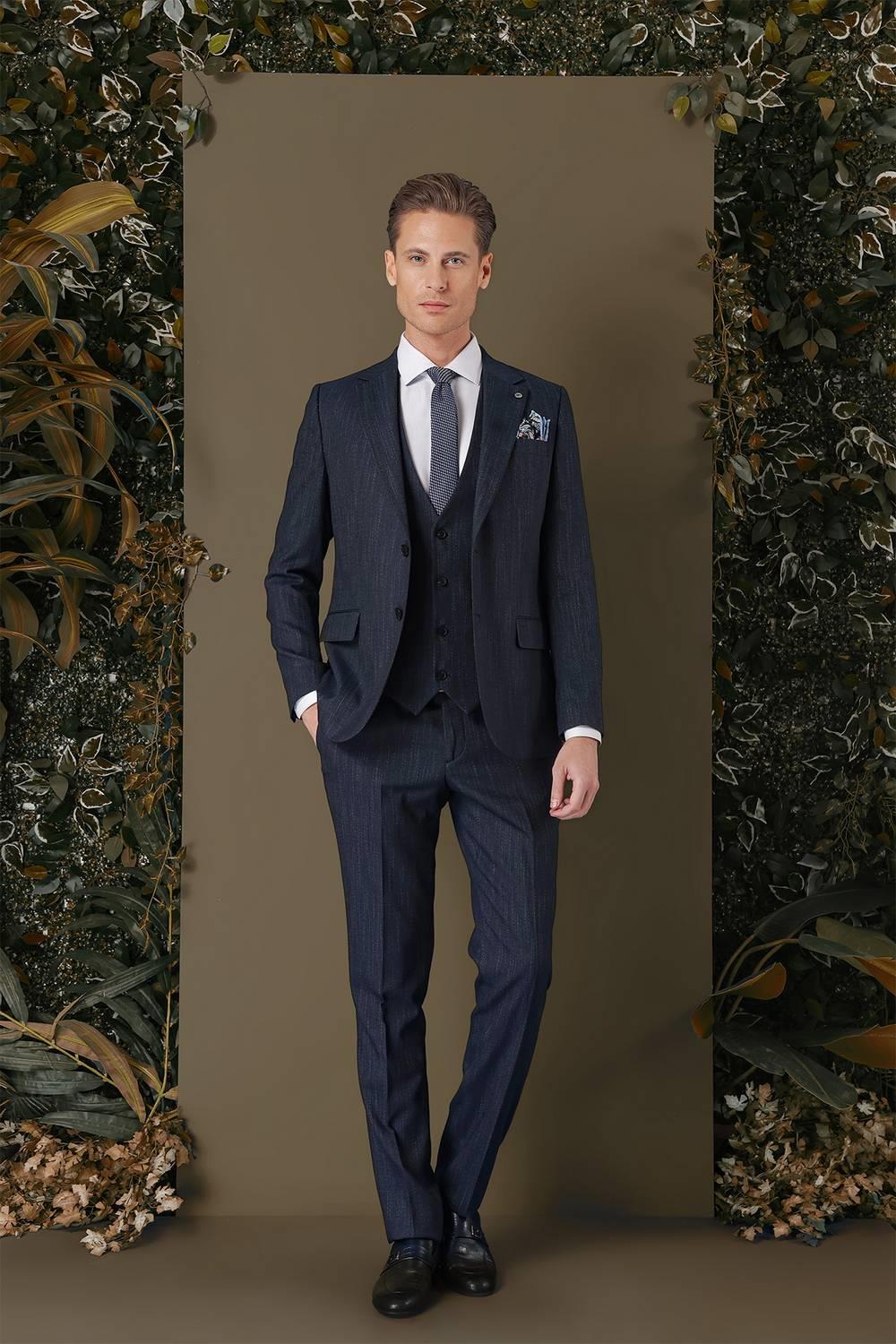 TK 883 Slim Fit Lacivert Klasik Takım Elbise