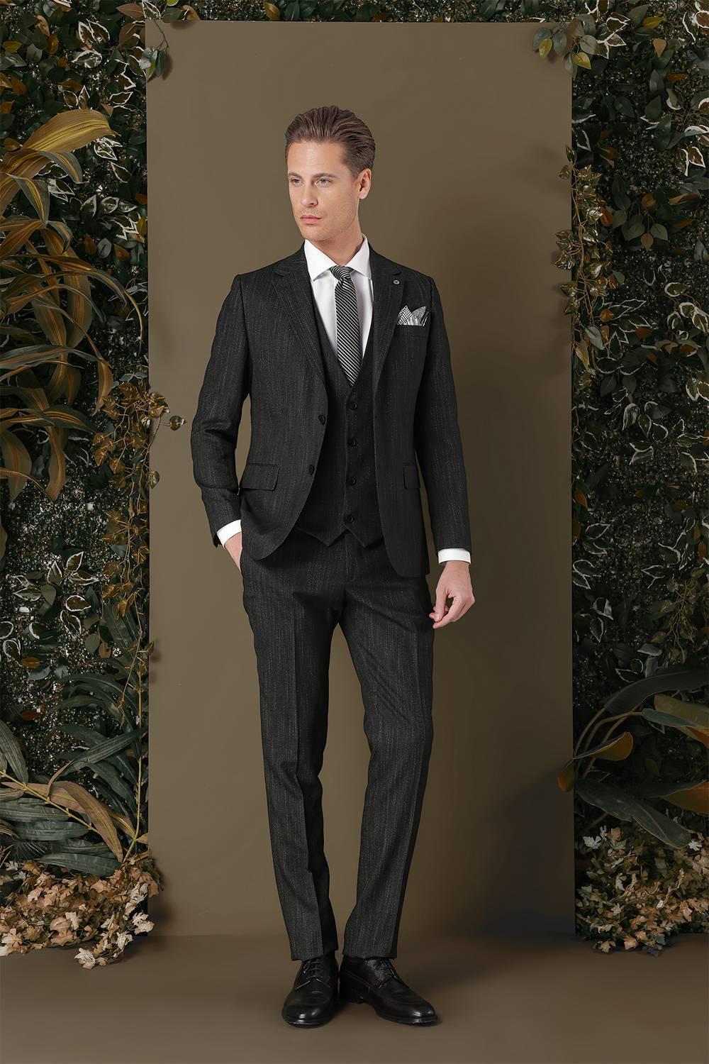 TK 883 Slim Fit Siyah Klasik Takım Elbise