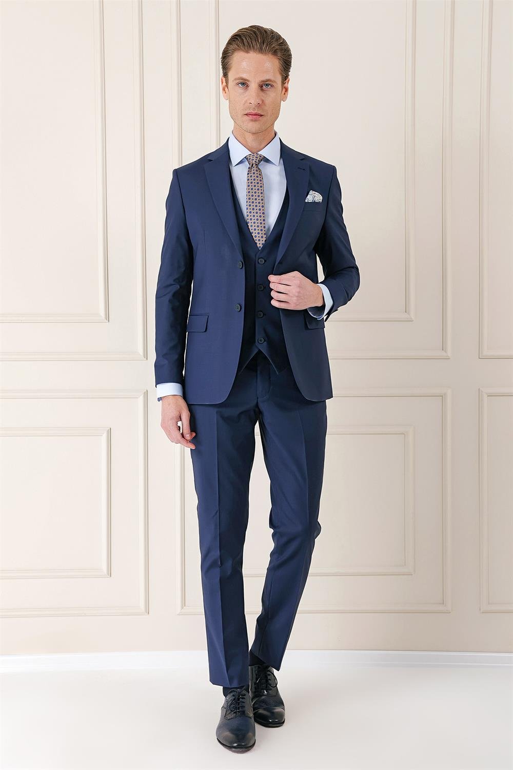 Tk 890 Slim Fit Düz Esnek Yelekli Klasik Lacivert Takım Elbise 