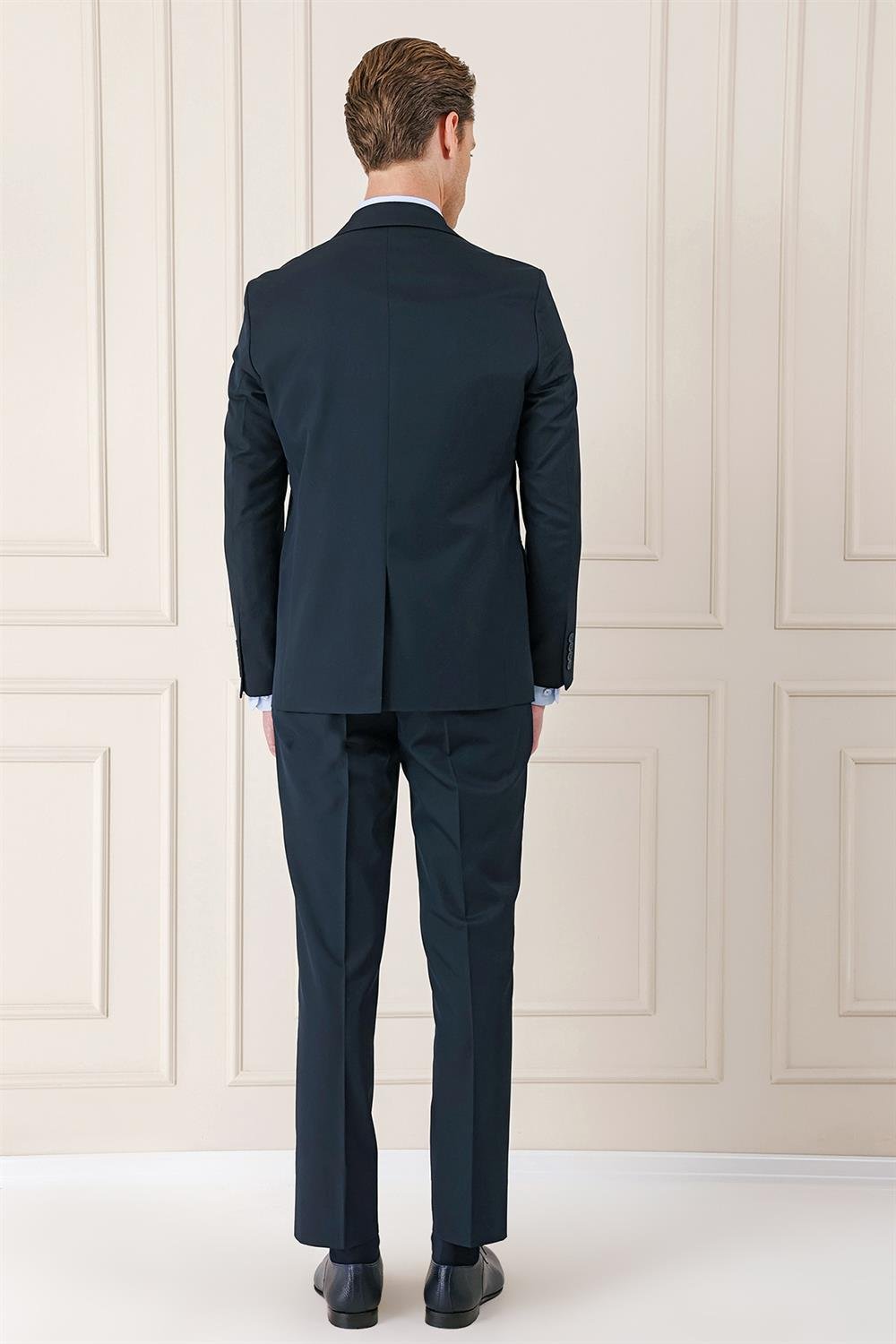 Tk 891 Slim Fit Düz Yelekli Klasik Lacivert Takım Elbise