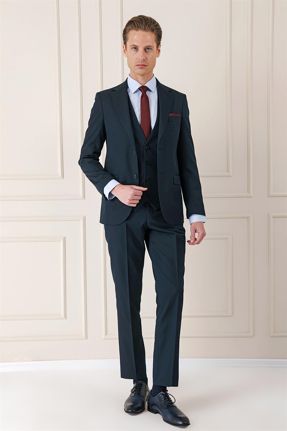 Tk 891 Slim Fit Düz Yelekli Klasik Lacivert Takım Elbise