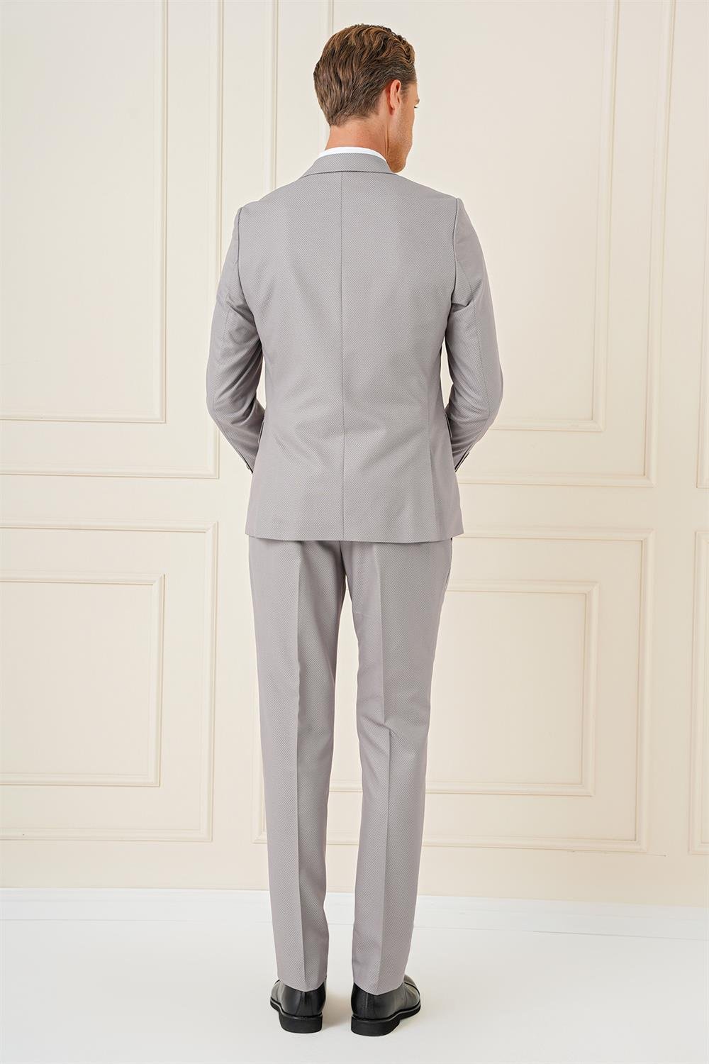 Tk 893 Slim Fit Jakarlı Çift Yırtmaç Klasik Gri Takım Elbise
