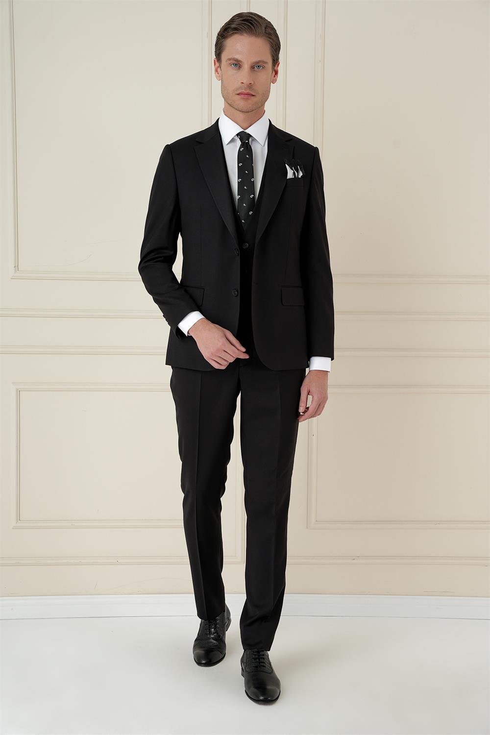 TK 908 Slim Fit Siyah Spor Takım Elbise