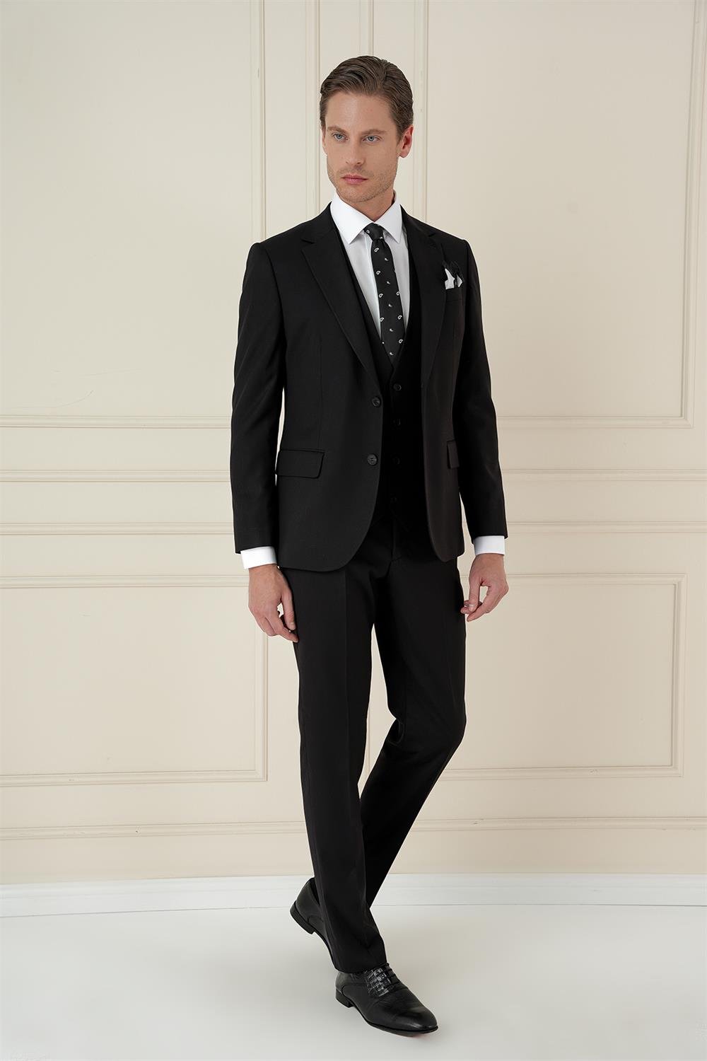 TK 908 Slim Fit Siyah Spor Takım Elbise
