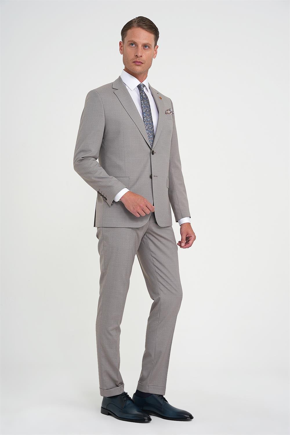 Tk 916 Slim Fit Çift Yırtmaç Esnek Yelekli Klasik Bej Takım Elbise