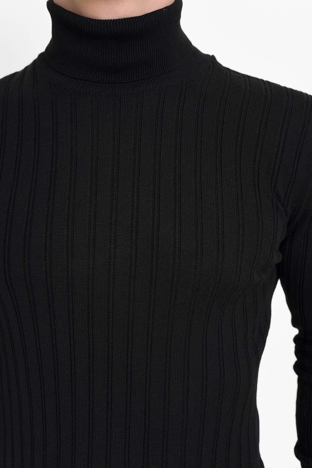 TR 813 Slim Fit Siyah Balıkçı Triko