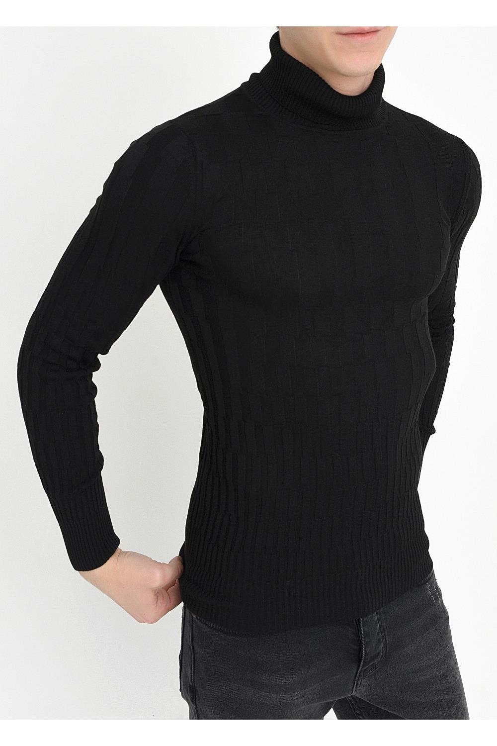 TR 819 Slim Fit Siyah O Yaka Triko