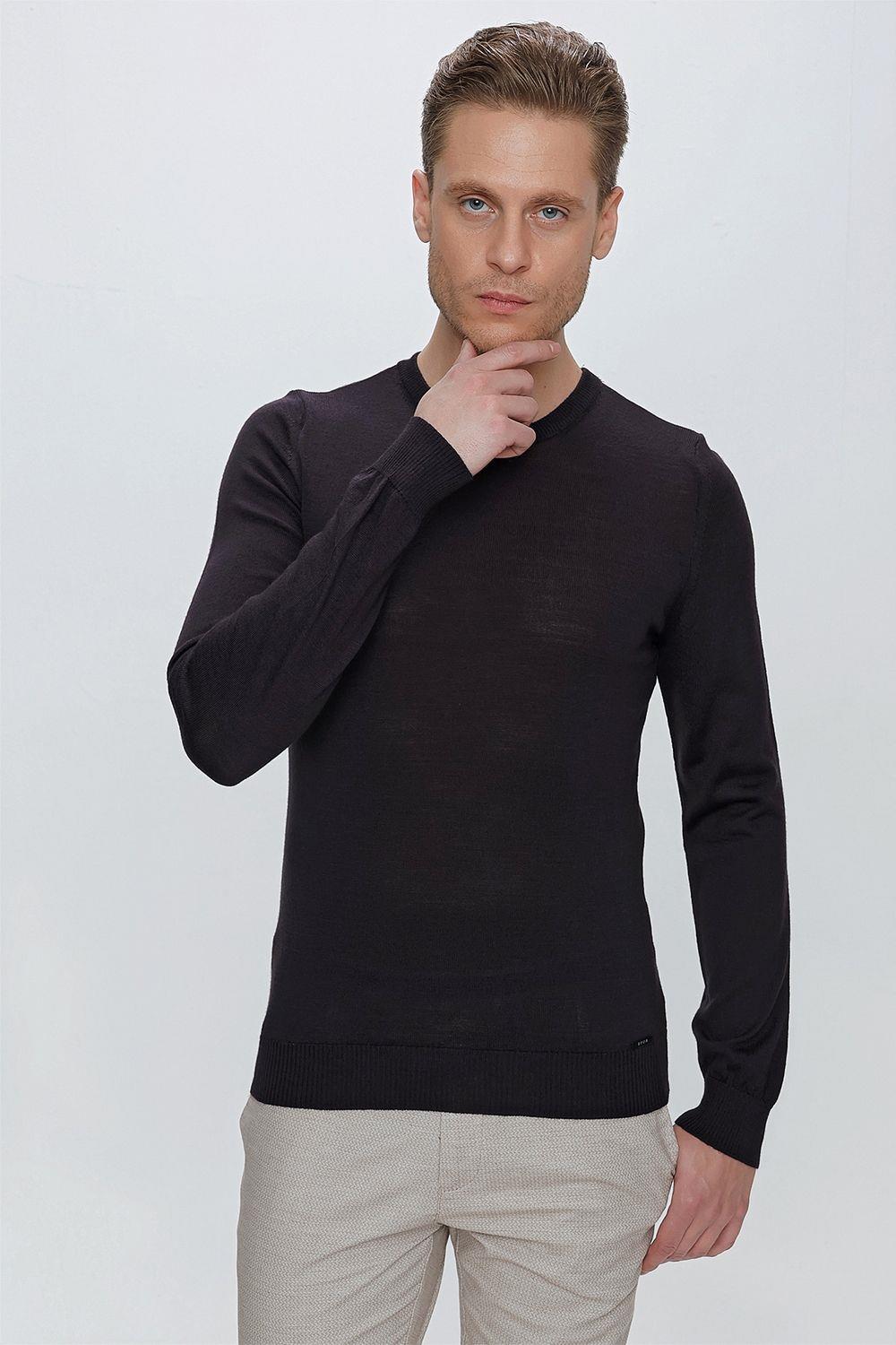TR 840 Slim Fit Lacivert Klasik Triko