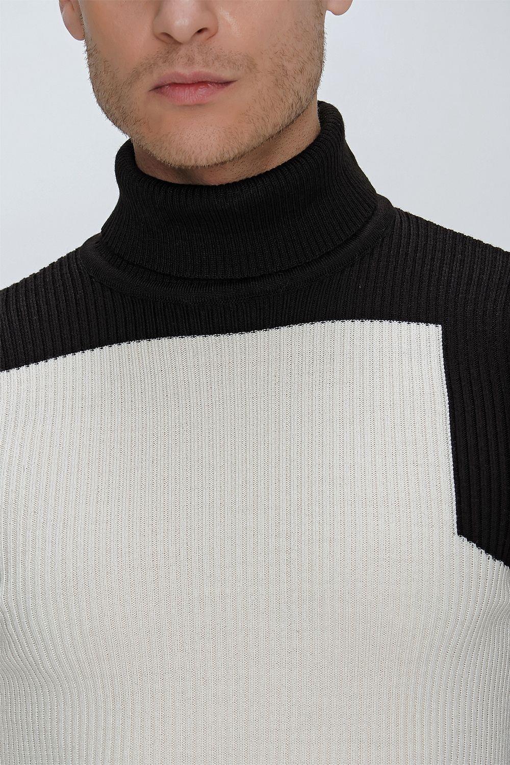 TR 842 Slim Fit Ekru Klasik Triko