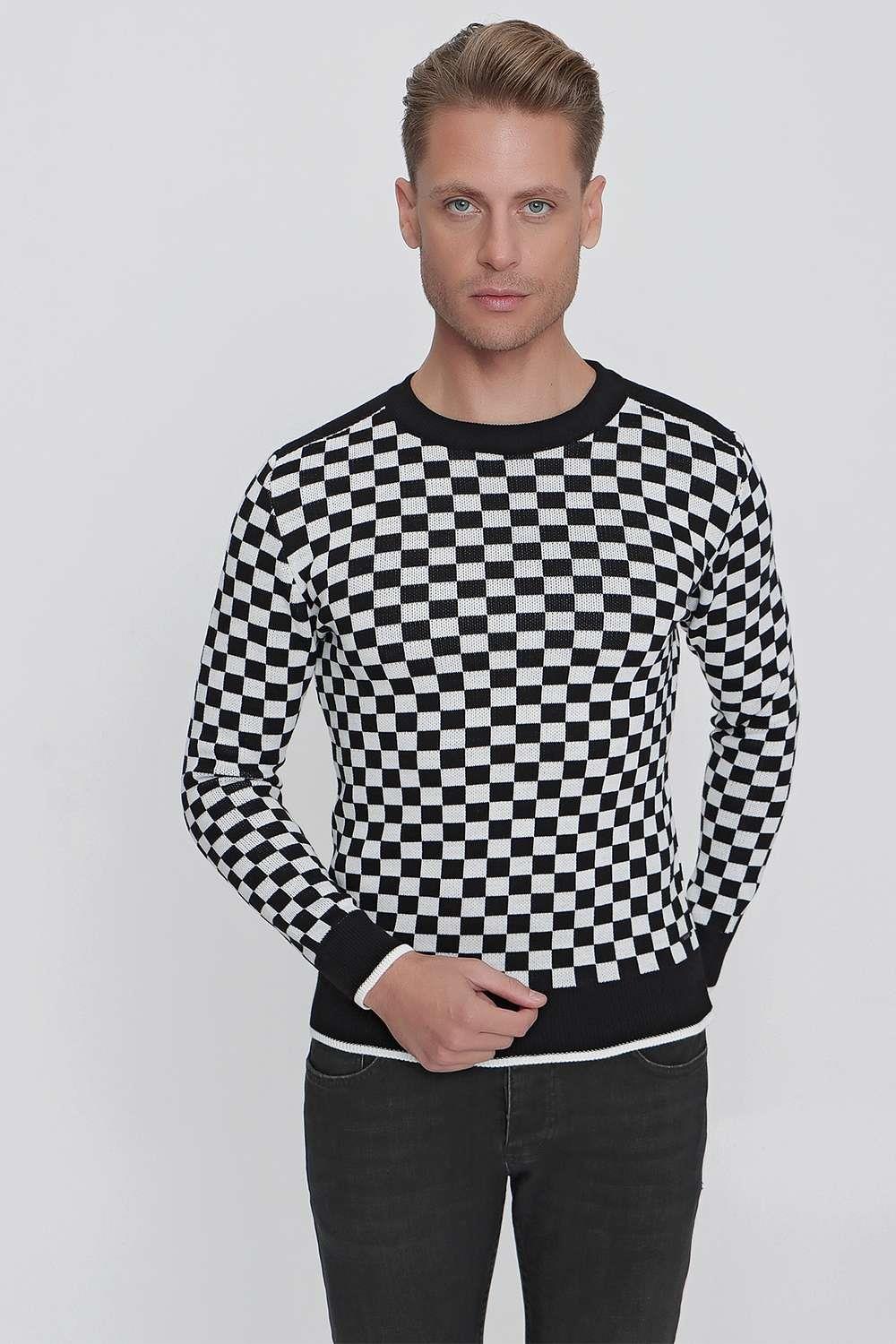 TR 843 Slim Fit Siyah Klasik Triko