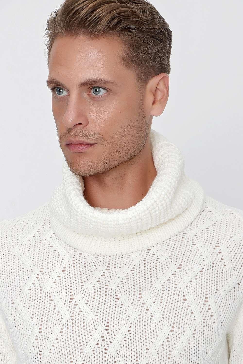 TR 844 Slim Fit Ekru Klasik Triko